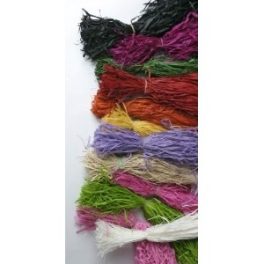 raffia különböző színekben