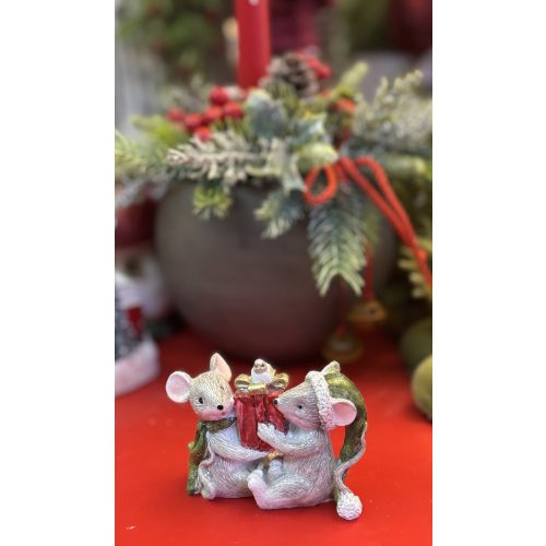 egérpár ajándékkal